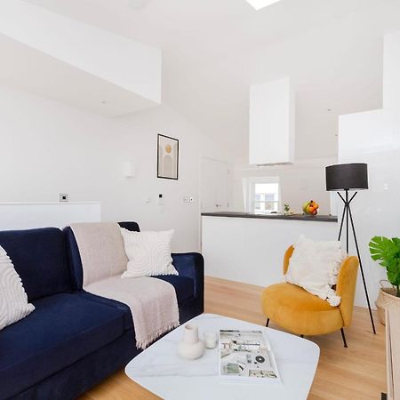 Fitzrovia & Soho - 2Br With Balcony - Cityapartmentstay London Luaran gambar