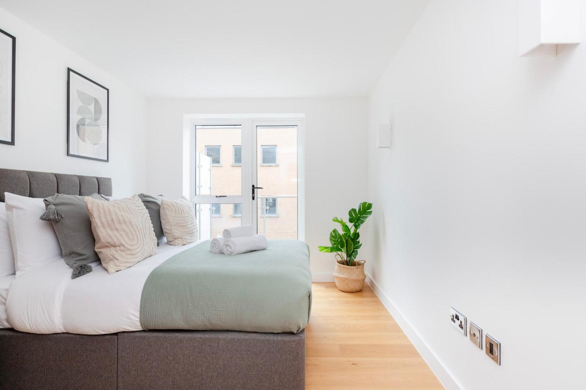 Fitzrovia & Soho - 2Br With Balcony - Cityapartmentstay London Luaran gambar