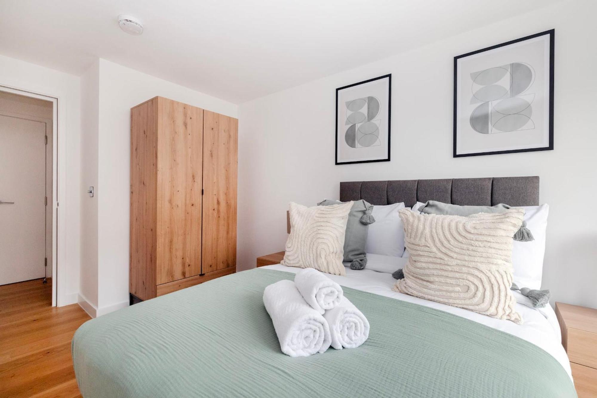 Fitzrovia & Soho - 2Br With Balcony - Cityapartmentstay London Luaran gambar